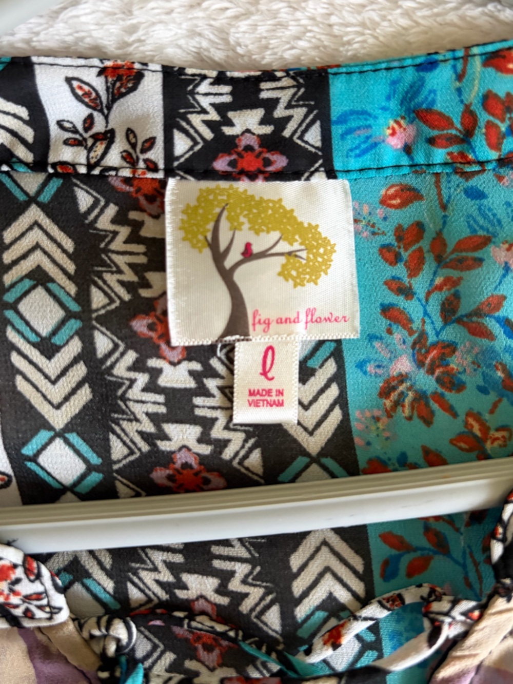 fig and flower Turquoise/Blue Printed Peasant‎ Semi Sheer Balloons Sleeve Blouse - Picture 5 of 9